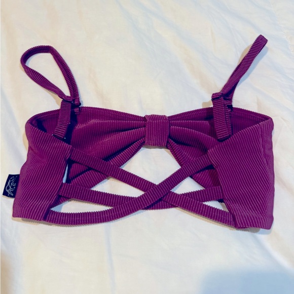 Tiger Friday Ribbed Top - Picture 2 of 4